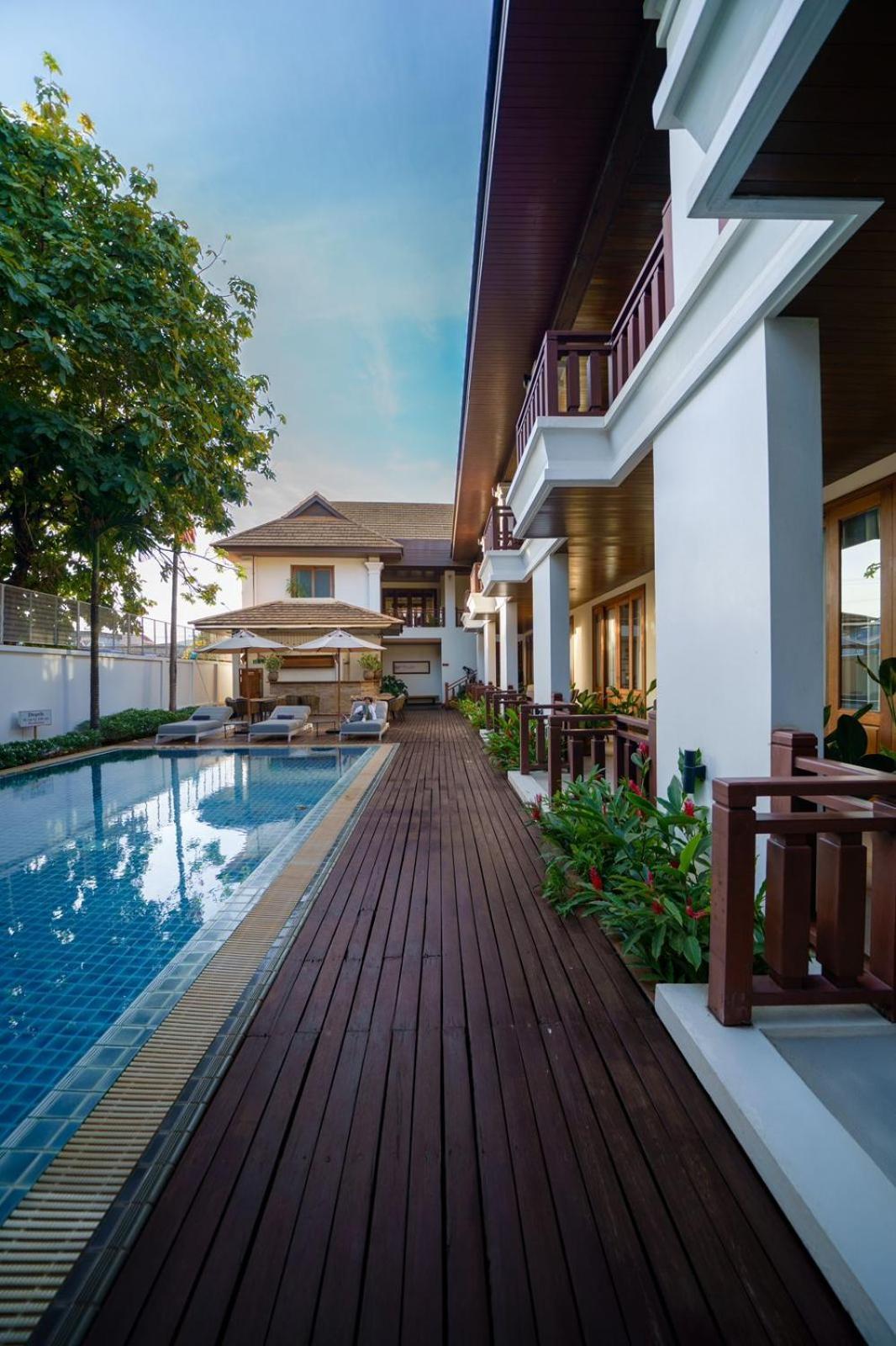 Athena Hotel Pakse Luaran gambar