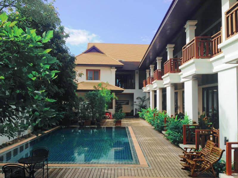 Athena Hotel Pakse Luaran gambar
